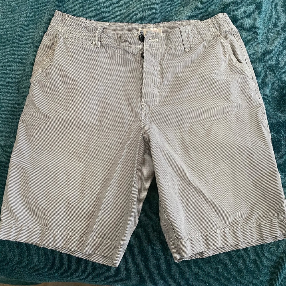 Men’s J Crew pinstripe shorts